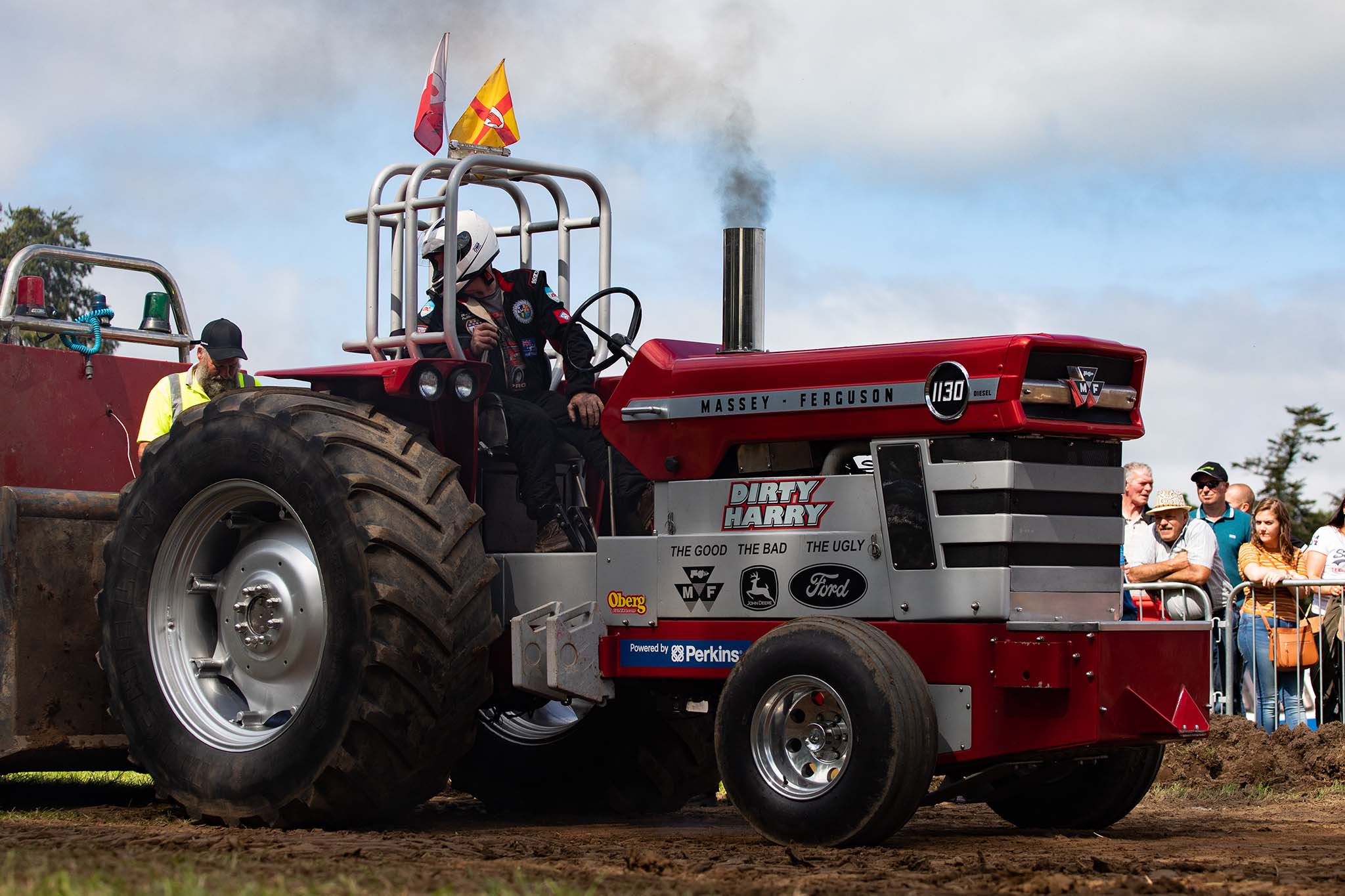 Dualla Show Tractor Pulling